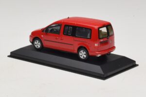 Volkswagen Caddy 2K Bus レッド Minichamps 1:43 CADDY009 メタル - 画像 3/5