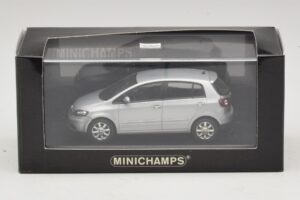 Volkswagen Golf Plus Mk5 シルバー 交換用ボックス Minichamps 1:43 400054370-R1 メタル - 画像 5/5