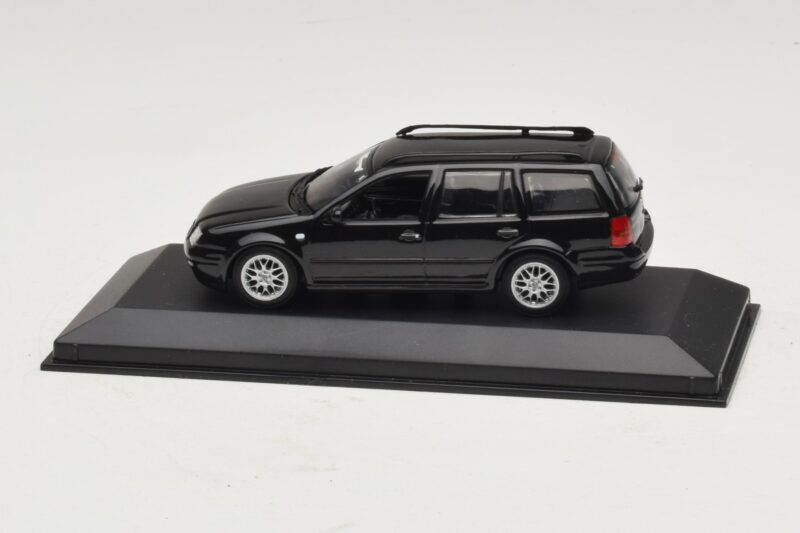 Volkswagen Golf Mk4 Variant Sport Highline BBS Edition ブラック 交換用箱 Minichamps 1:43 GOLF008-R1 メタル