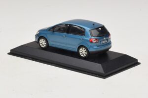 Volkswagen Golf Plus Mk5 ブルーメタリック 交換用ボックス Minichamps 1:43 GOLF02-R1 メタル - 画像 3/5