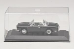 Volkswagen Karmann Ghia ブラック ホワイトルーフ Minichamps 1:43 430050224 メタル - 画像 4/5