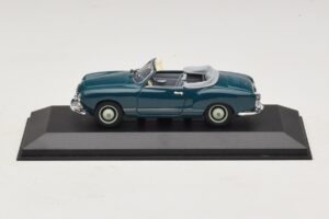 Volkswagen Karmann Ghia カブリオレ ダークブルー Minichamps 1:43 GHIA001 メタル