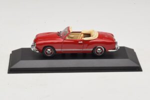 Volkswagen Karmann Ghia カブリオレ ダークレッド Minichamps 1:43 5032 メタル