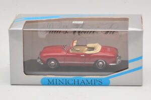 Volkswagen Karmann Ghia カブリオレ ダークレッド Minichamps 1:43 5032 メタル - 画像 5/5