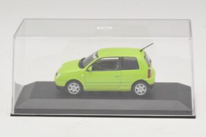 Volkswagen Lupo グリーン Minichamps 1:43 430058101 メタル - 画像 4/5