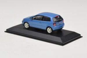 Volkswagen Polo 9N3 ブルー Minichamps 1:43 POLO001 メタル - 画像 3/5