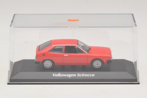 Volkswagen Scirocco Mk1 レッド Maxichamps 1:43 940050422 メタル - 画像 4/5
