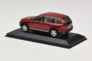 Volkswagen Touareg 7L レッド Minichamps 1:43 TOUAREG003 メタル - 画像 3/5