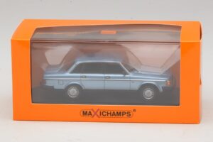 Volvo 240 GL Blue Metallic Maxichamps 1:43 940171400 Diecast - 画像 5/5