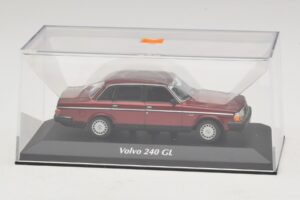 Volvo 240 GL Dark Red Metallic Maxichamps 1:43 940171401 Diecast - 画像 4/5