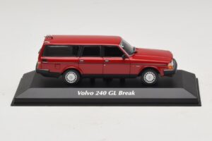 Volvo 240 GL ワゴン レッド Maxichamps 1:43 Volvo 240 GL ワゴン レッド Maxichamps 1:43 940171410 Diecast